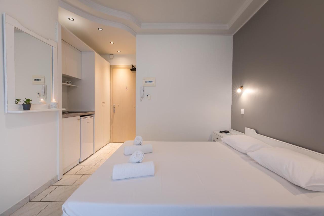 Hotel Melissanthi Паралия Дионисиу Екстериор снимка